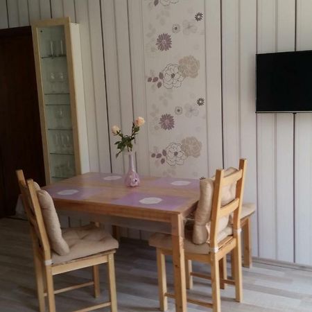 Apartament Am Kirbach Waldsolms Zewnętrze zdjęcie